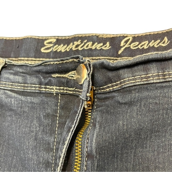 SOLD 🔴 Emotions jeans denim skirt with shorts size 11 fits W34 blue - Picture 4 of 13